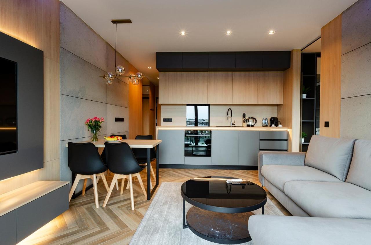 Sky Home- Wood Penthouse -manufaktura, Parking, Klimatyzacja, Dostep Na Kod Apartment